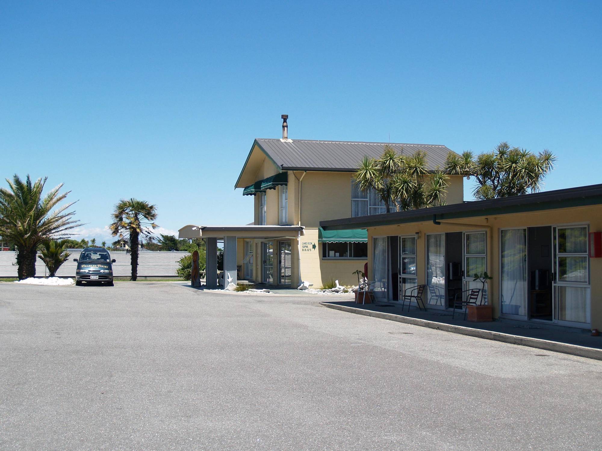 Charles Court Motel Greymouth Exterior photo